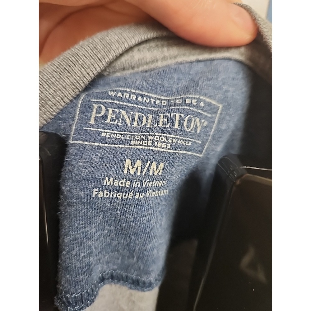 Pendleton Grey Long Sleeve Pullover Size Medium - image 6